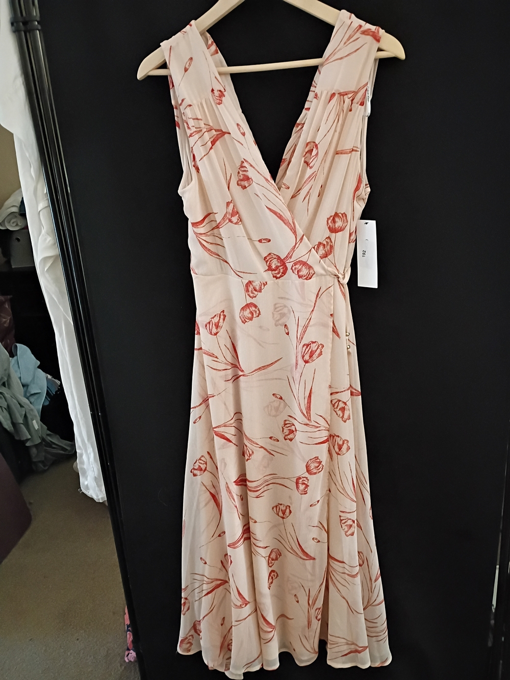 Brand New Calvin Klein Sleeveless V-Neck Midi Dress in Blush with Rust Print